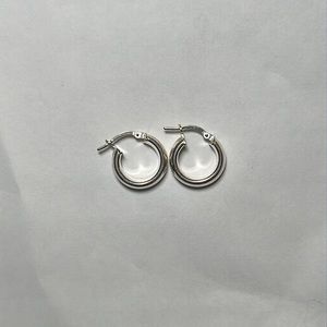 SALE! Sterling Silver 925 mini hoop earrings super cute